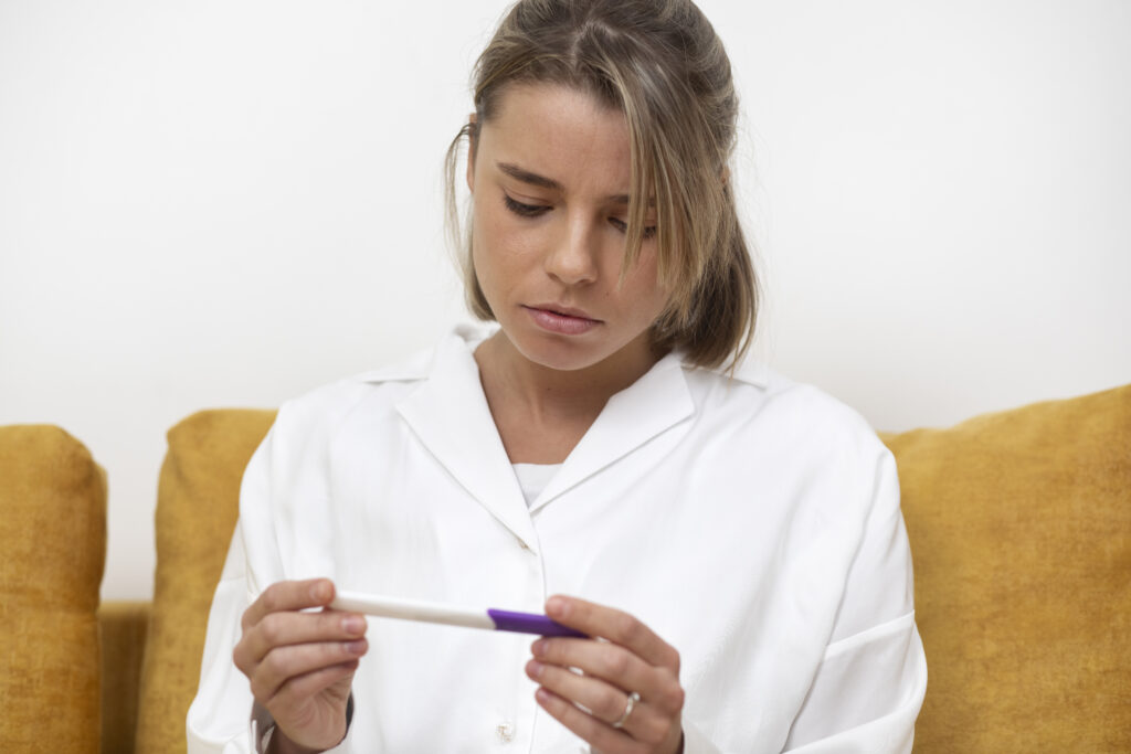 How Soon Will a Pregnancy Test Read Positive? Early Testing Explained